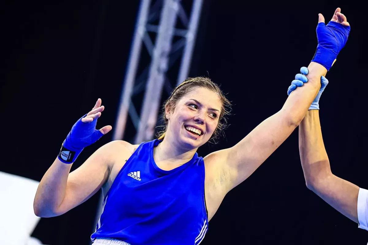 Historická výprava pro Evropské hry. Ve velkém jedou i bojové sporty