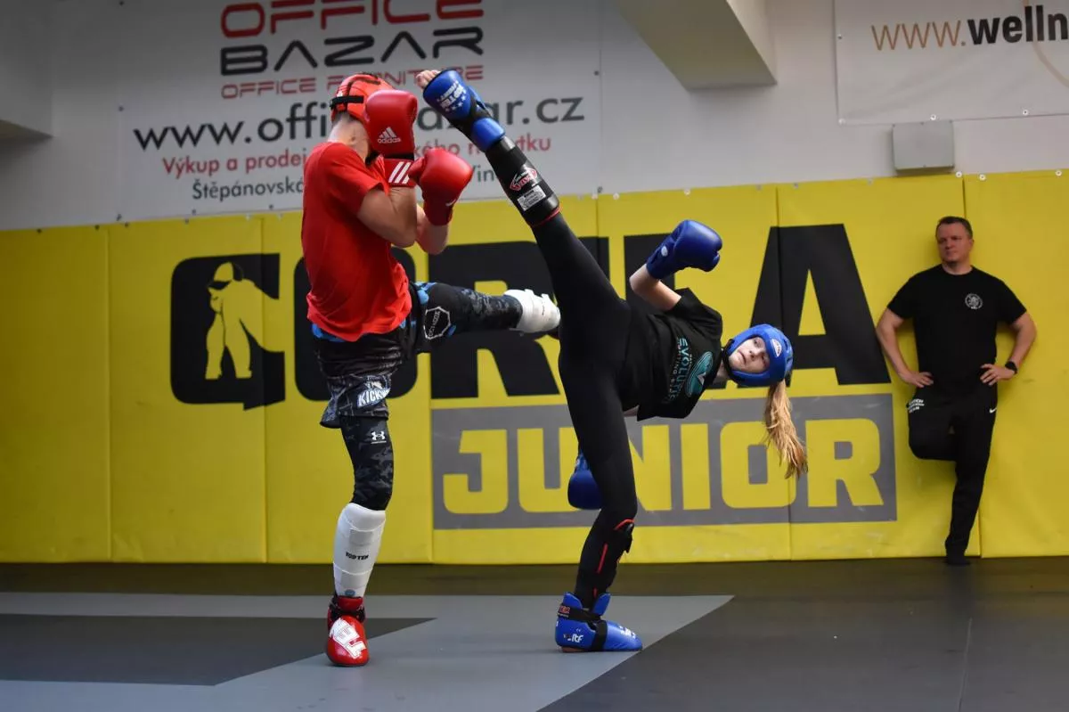 Jsem rád, že jsou mezi mladými i ti, co nejsou jen na počítačích, mobilech a u televize, říká trenér před ME