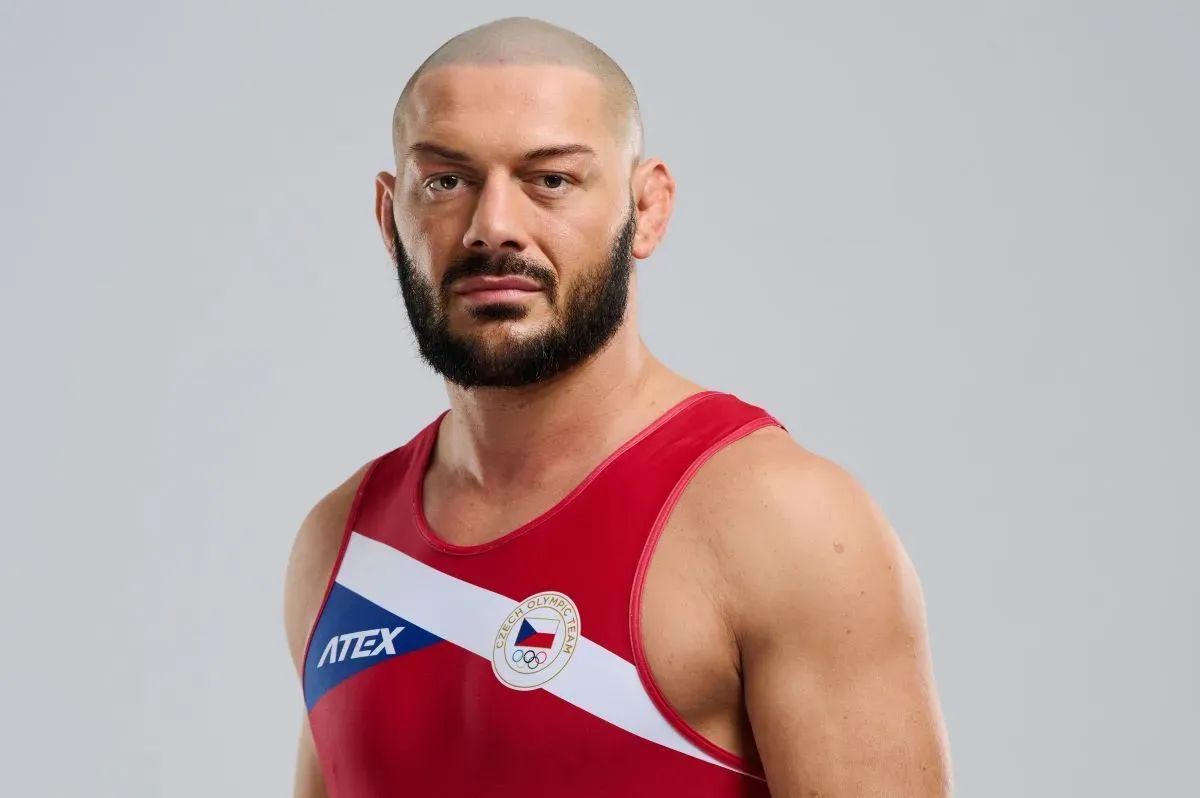 Nemohl chodit, český reprezentant se postavil osudu a přišla zlatá odměna