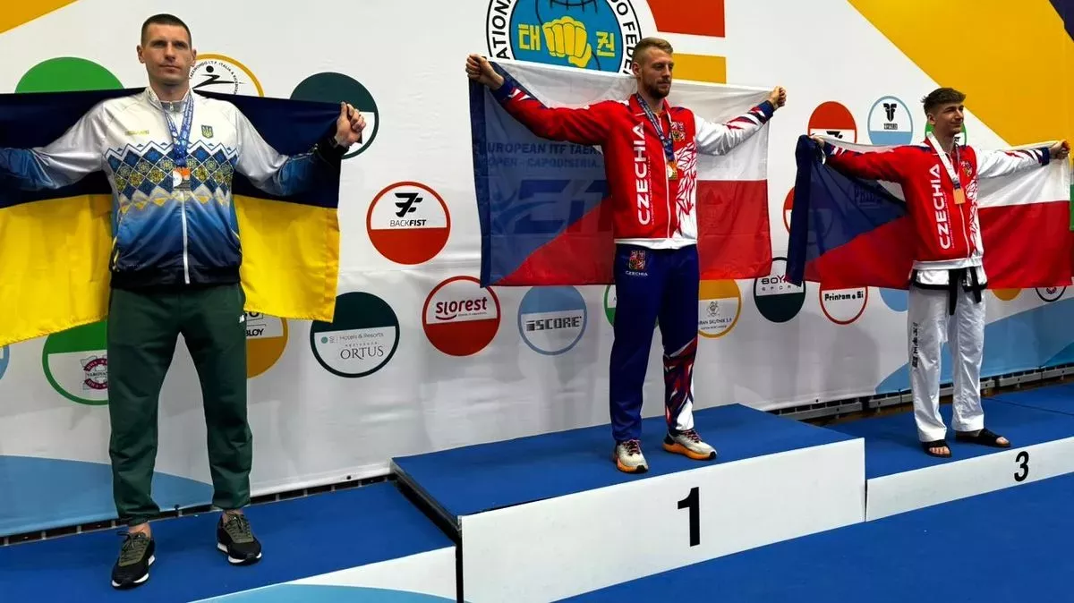 Ruský bojovník porazil soka z Ukrajiny a získal zlato pro Česko