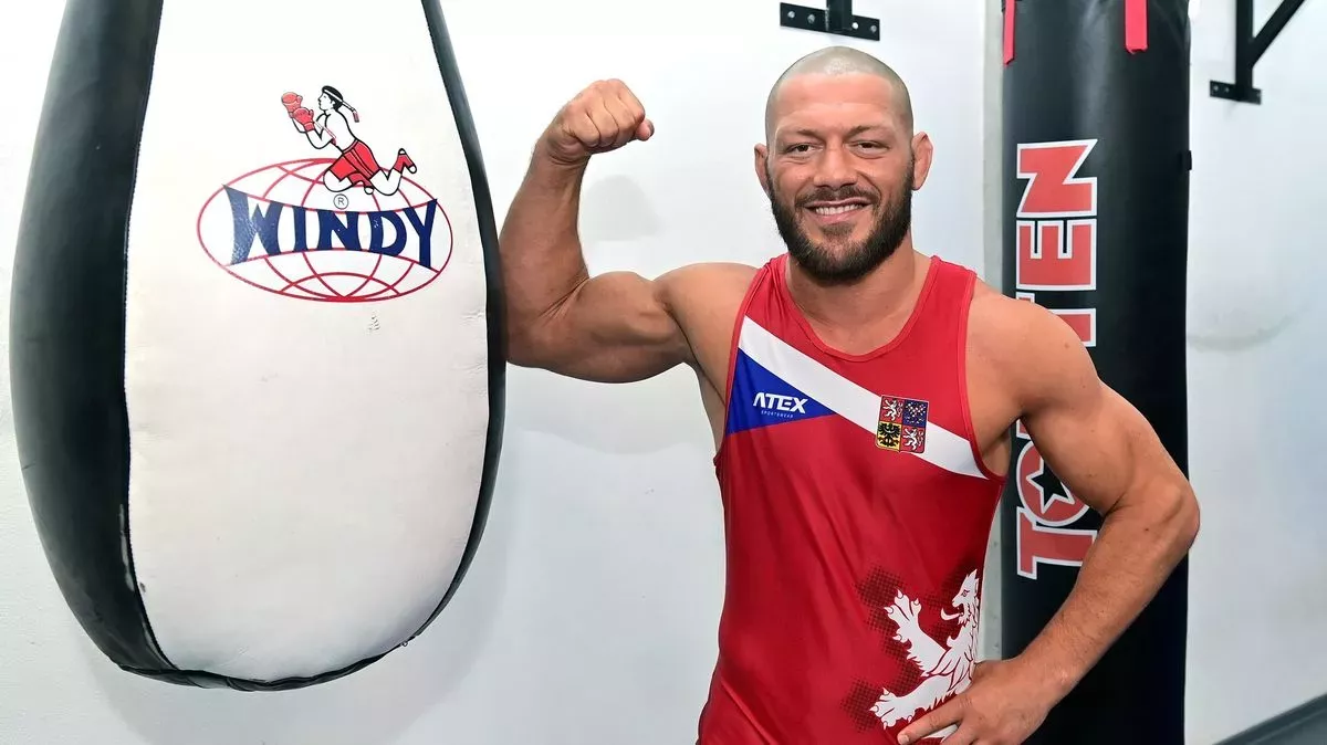 Zápasník Omarov na ME do duelu o bronz nepostoupil